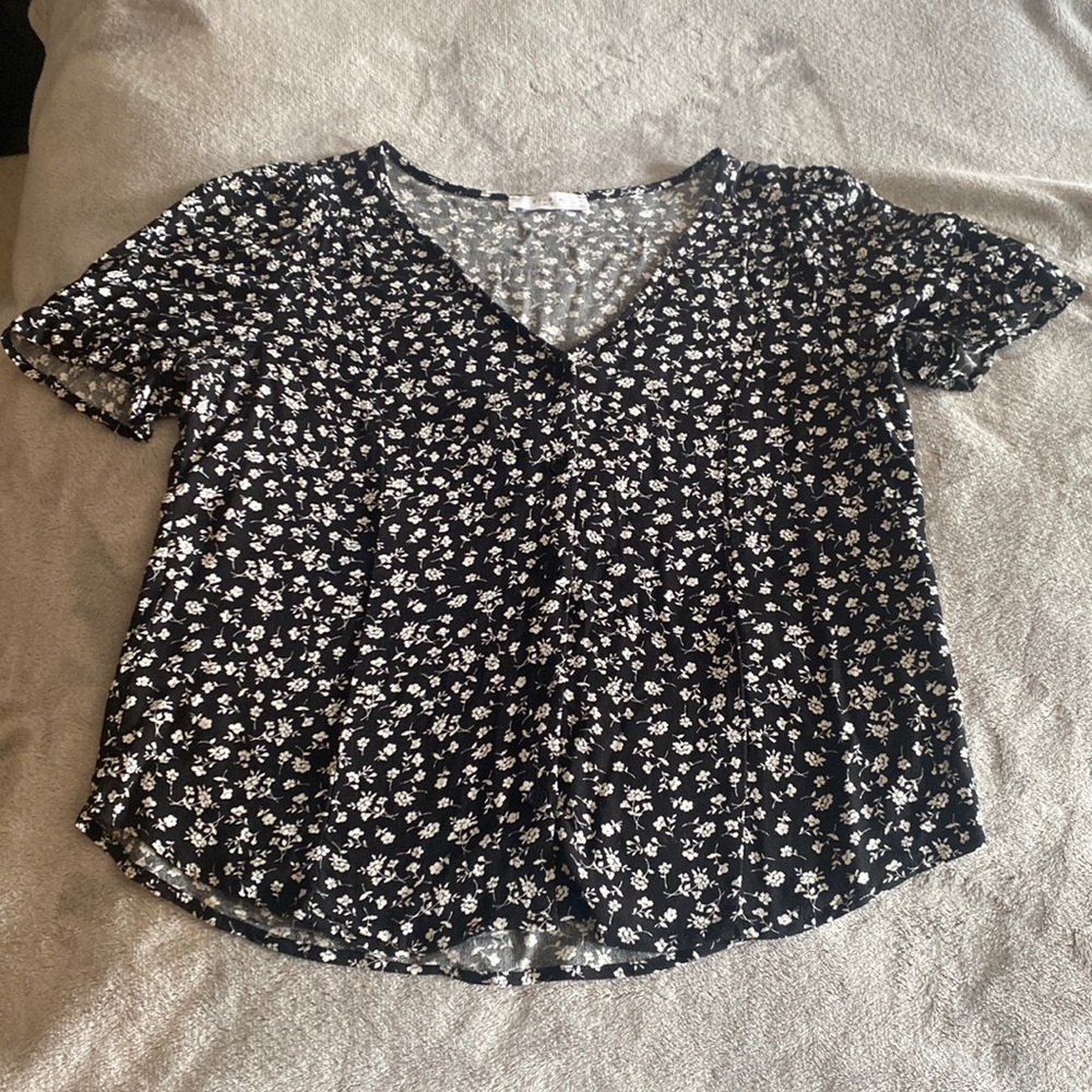 Black and white floral button up boutique shirt
